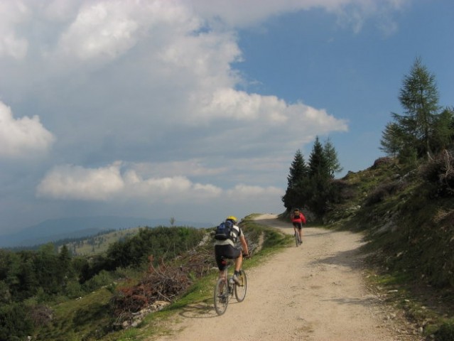 Kolesarjenje Velika planina 050906 - foto