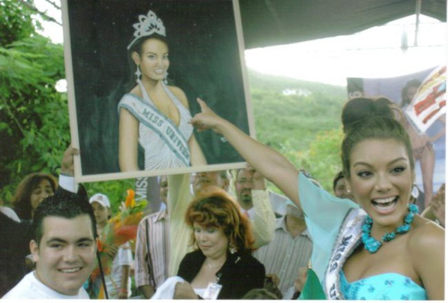 Zuleyka Rivera Mendoza-miss Universe2006 - foto povečava