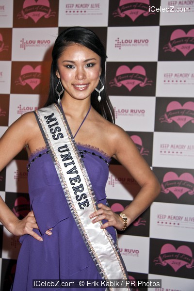 Riyo Mori-Miss univese2007 - foto povečava