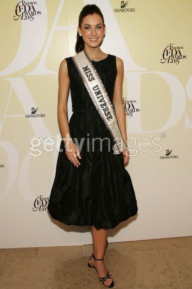 Natalie Glebova-Miss Universe2005 - foto povečava