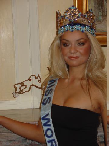 Tatana Kuchařová- Miss World 2006 2 - foto