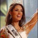 Amelia Vega-miss Universe 2003