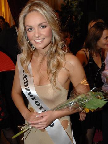 Tatana Kuchařová- Miss World 2006 - foto povečava
