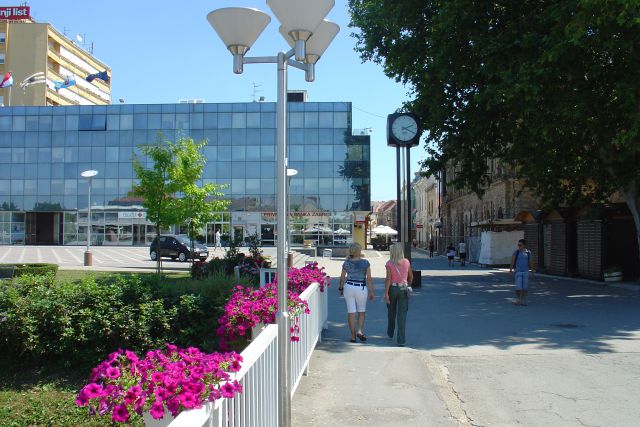 Vukovar Ljubljana prvi in drugi dan 2011 - foto