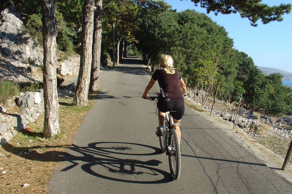 Baška 2011 do cerkve - foto povečava