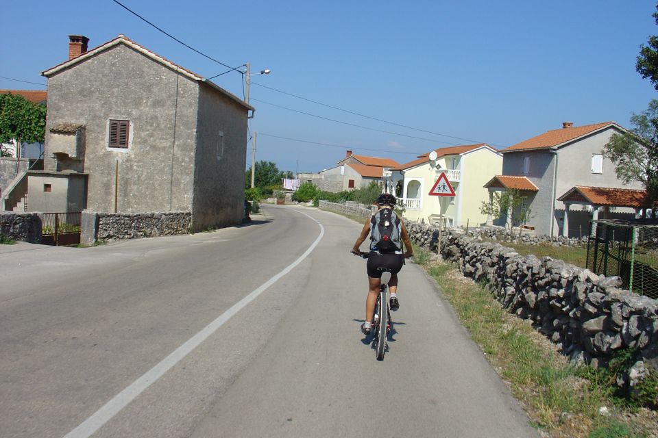 Baška malinska 2011 - foto povečava