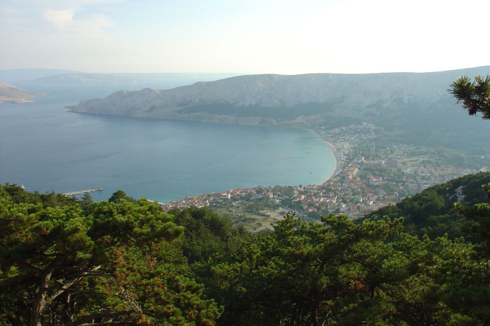 Baška mesec 2011 - foto povečava