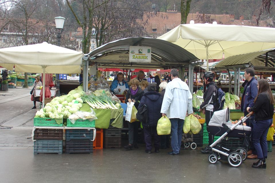 Na ljubljansko tržnico po zelje 23.11.2016 - foto povečava