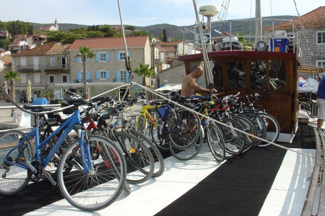 Hvar 7.9.2017 stari grad - jelsa - foto