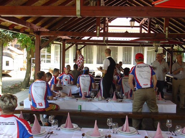Vukovar - ljubljana 2008 - foto
