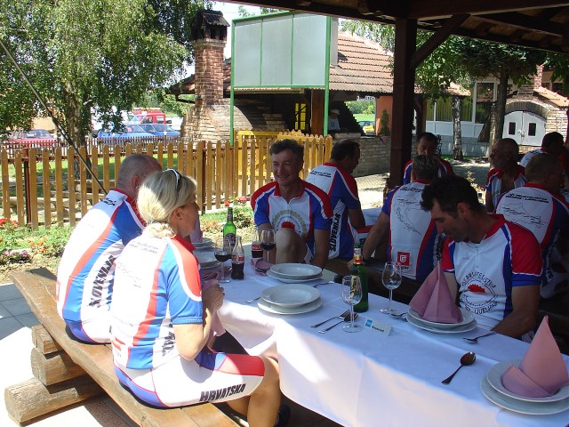 Vukovar - ljubljana 2008 - foto