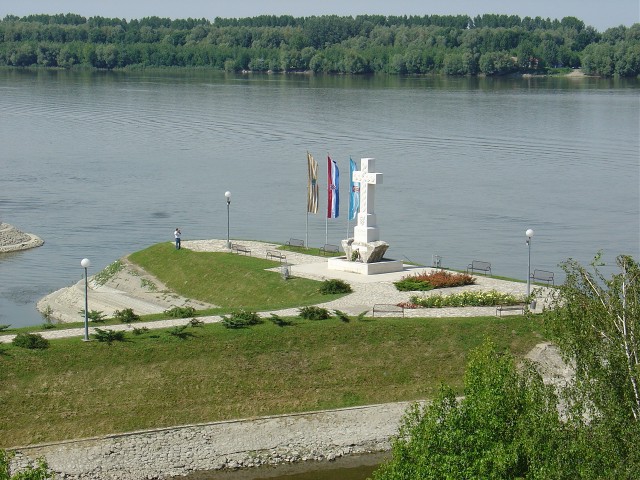 Vukovar - ljubljana 2005 - foto