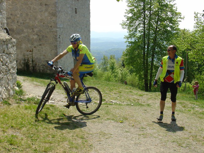 Tablaši April 2007 Ahac - foto povečava