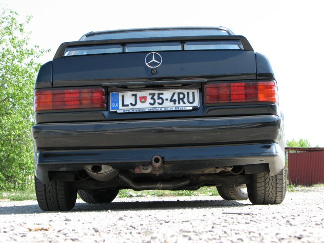 Mercedes - foto povečava