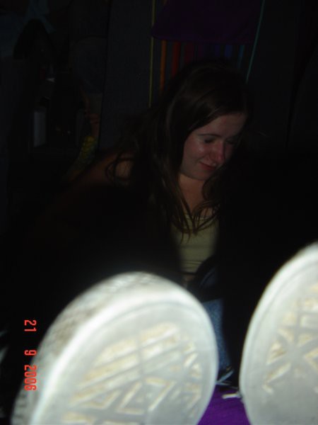 Eva v avtobusu ... ježešmarija dekle kk pa sediš :P