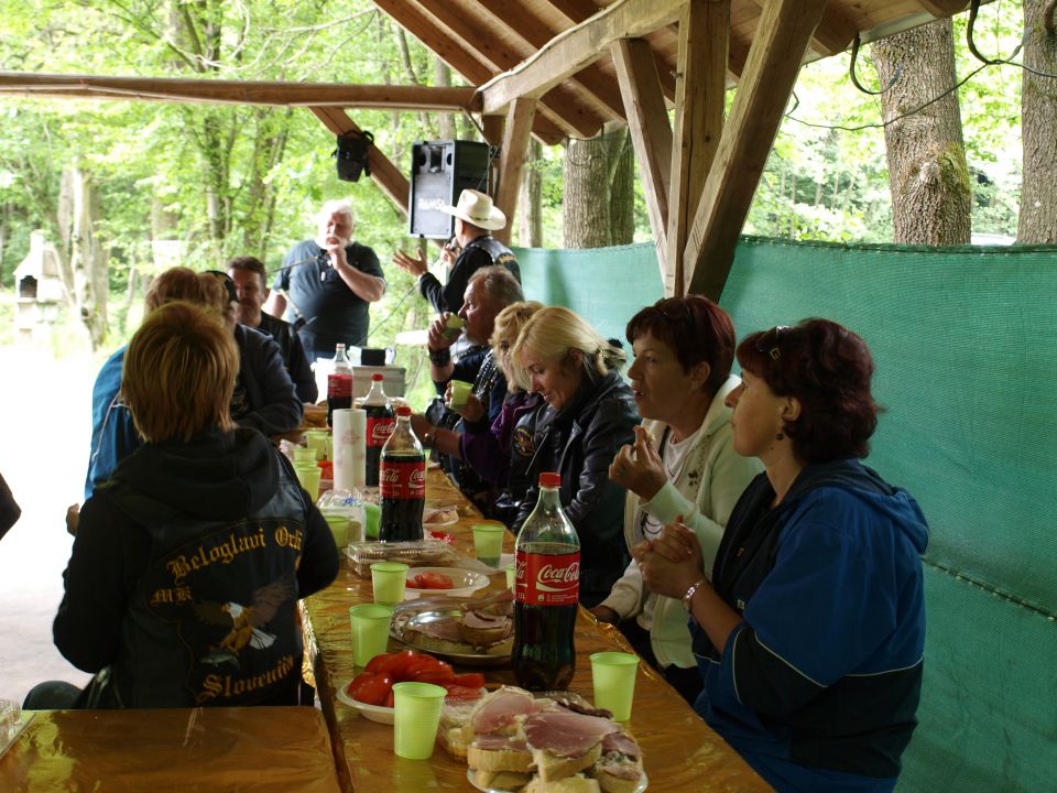 Piknik Jezero Farovec 2.06.2012 - foto povečava