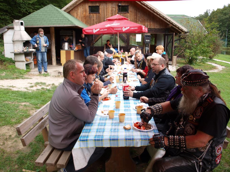 Kostanjev piknik 30.09.2012 - foto povečava