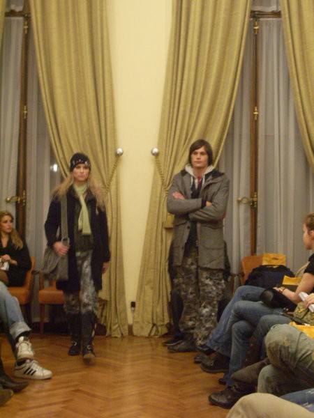 FASHION WEEK-novembar 2006 - foto povečava