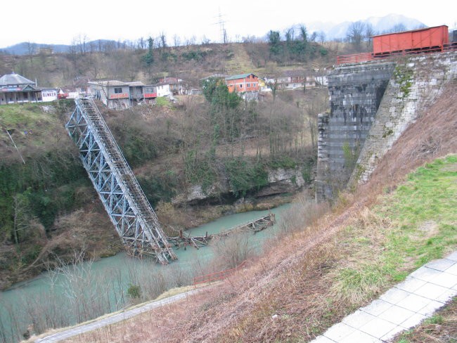 Bosna marec 2006 - foto povečava