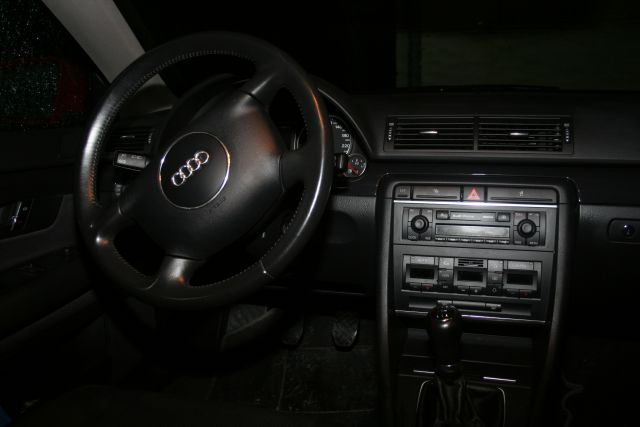Audi A4 avant  1.9 tdi - foto