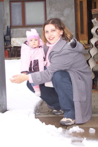 Z mami na prvem snegu