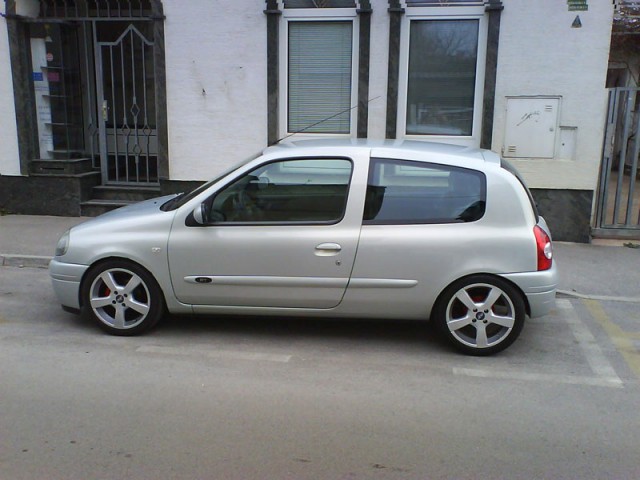 Clio - foto