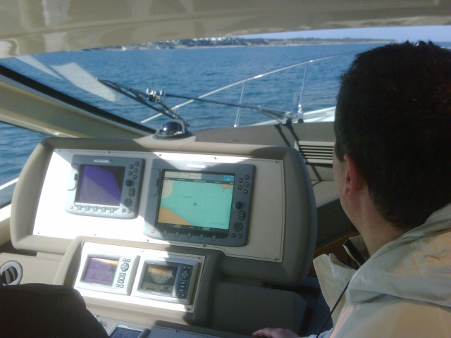 Ferretti 470 techical test in sea 12.03.09 - foto