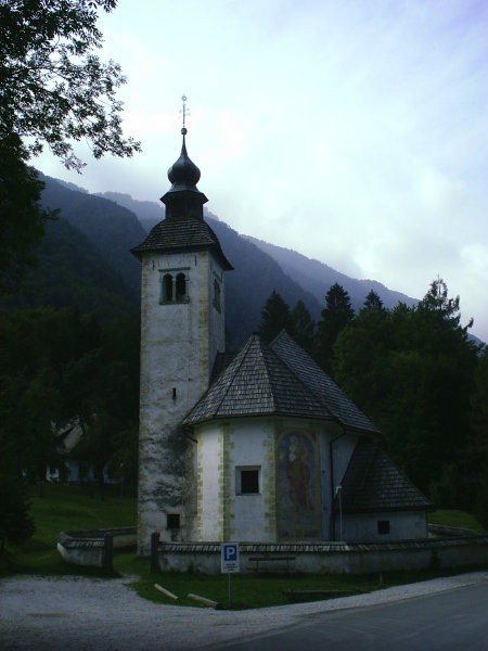 cerkev sv. nevemkoga