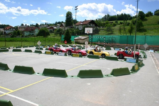 1. Avto športni dan AŠD Kamniška Bistrica - foto povečava