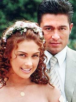 Maria del Carmen-Abrazame muy fuerte - foto