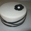 Črno bela torta