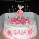 Angelina ballerina cake