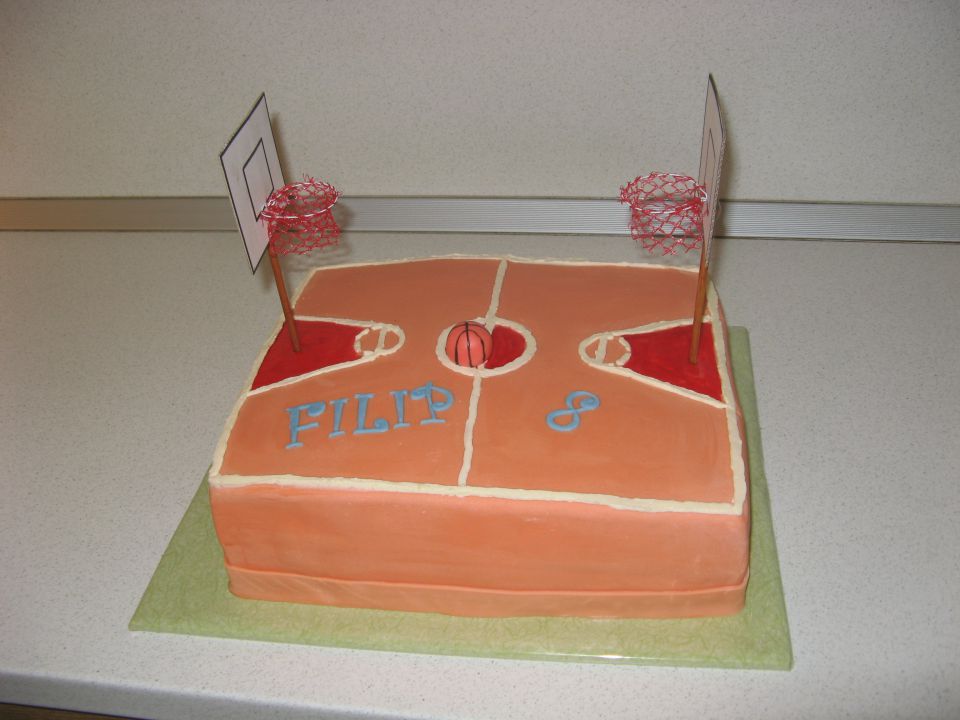 Torta košarkaško igrišče