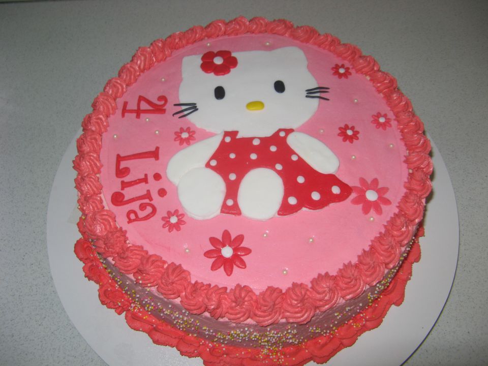 Torta hello kitty