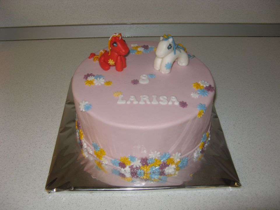 Torta little pony