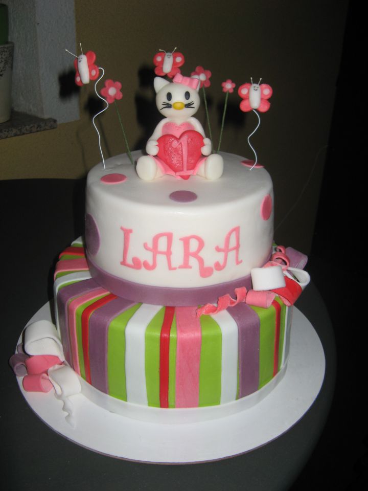 Torta hello kitty
