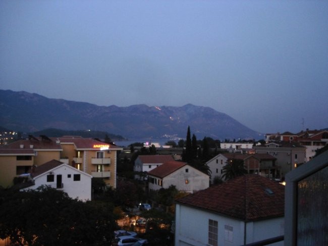 Budva-Sv. Stefan - pozar - foto povečava