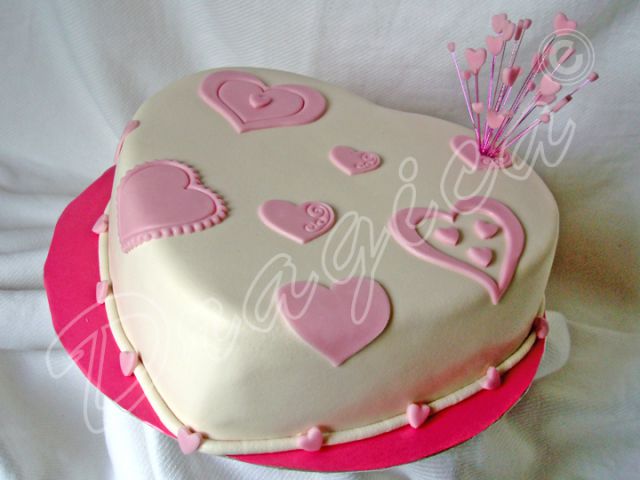 Torta za Valentinovo