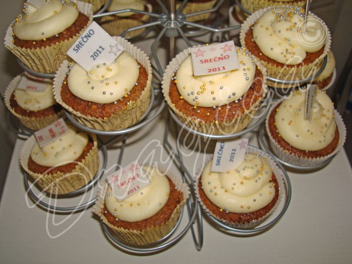 2011 New Year Cupcakes