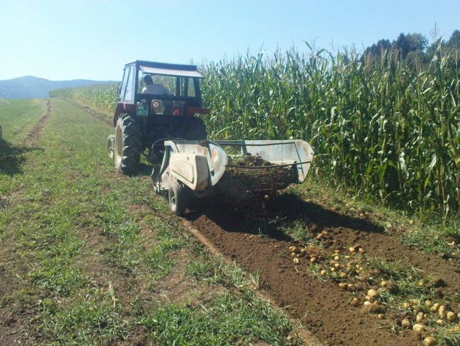 Stroji - foto povečava