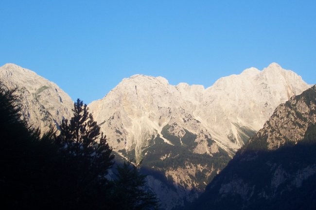 KAMNIŠKO SAVINJSKE ALPE - foto povečava