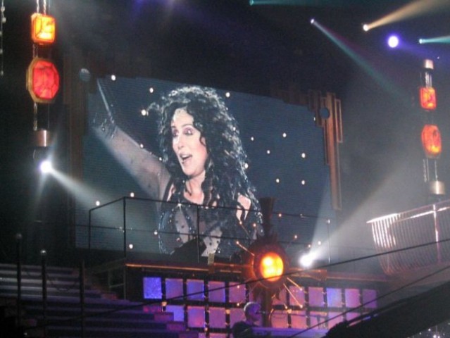 Cher - Wien - June 1st, 2004 - foto