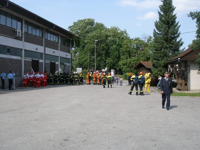 Parada v Metliki, 06.06.2009 - foto povečava