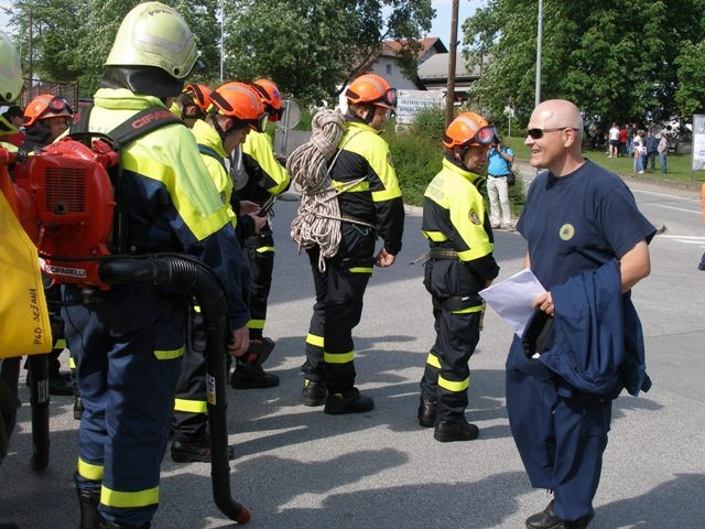 Parada v Metliki, 06.06.2009 - foto povečava