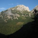 Viška planina, Škrbina Prve špranje, Vrh Krnega dola, tu se začnejo Poliški Špiki, ...