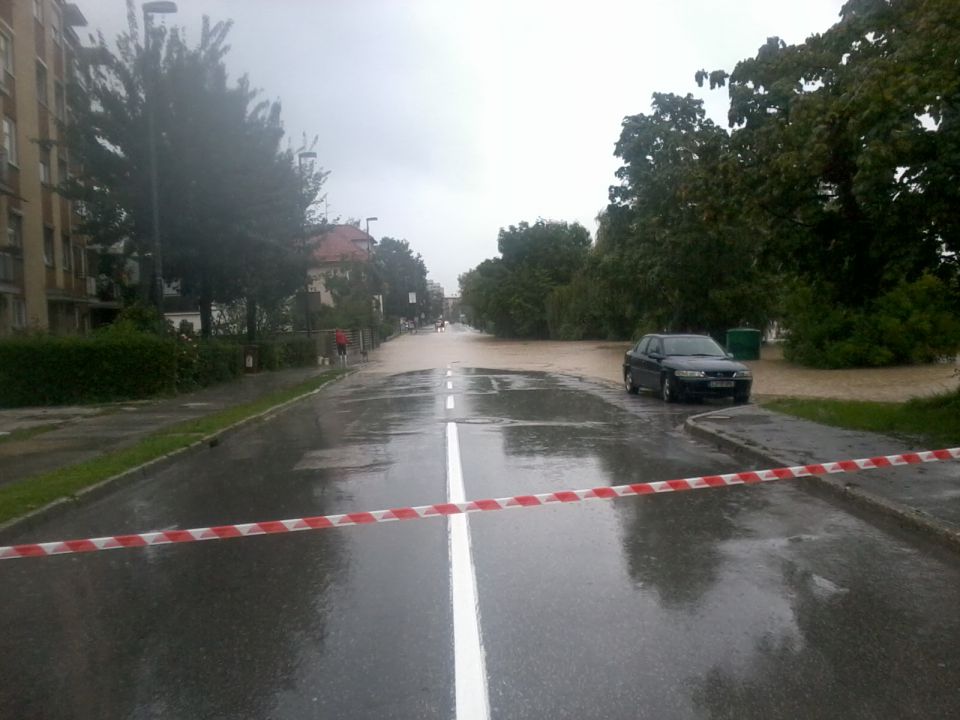 Poplave vič jamova - foto povečava