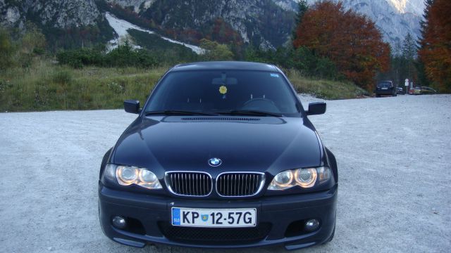 BMW SLIKE - foto
