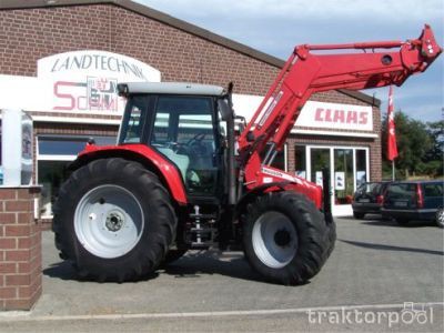 Massey ferguson - foto povečava