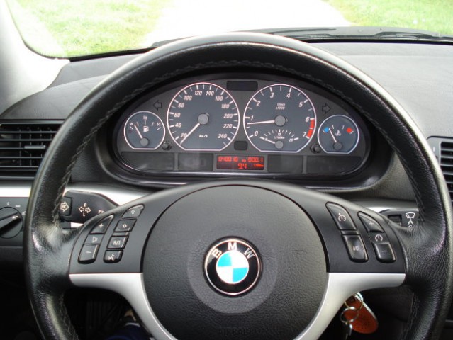 BMW 330CI - foto